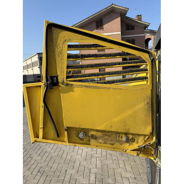 2010 BOMAG BF 600P-48111761