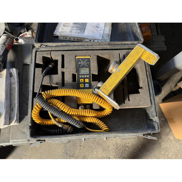 2010 BOMAG BF 600P-48111766