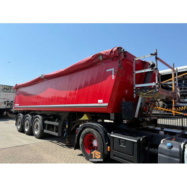 2017 Schmitz Cargobull SGF S3-48111774