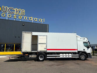 2012-renault-premium-1467226-48111800