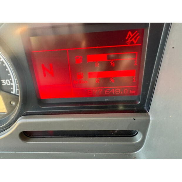 2012 Renault PREMIUM-48111812