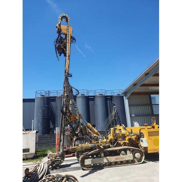 2000 Klemm KR 806-48114440