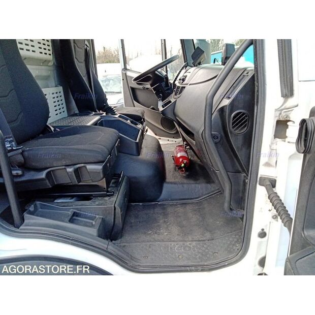 2018 Iveco 35C14-48122543