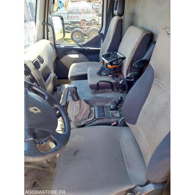 2008 Renault PREMIUM-48122625