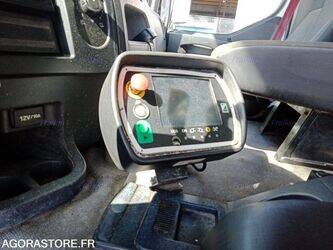 2016-renault-d-wide-1467284-48122705