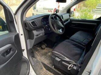 2018-citroen-jumpy-1467285-48122733