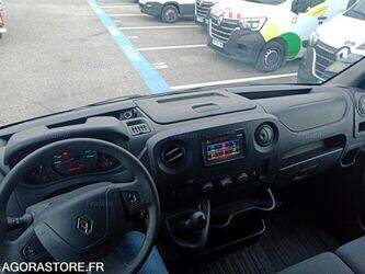2019-renault-master-1467300-48123040