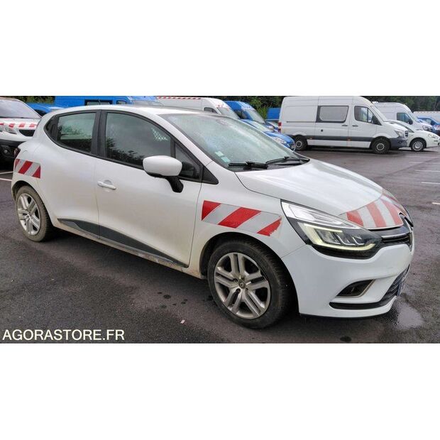 2018 Renault Clio-48123119