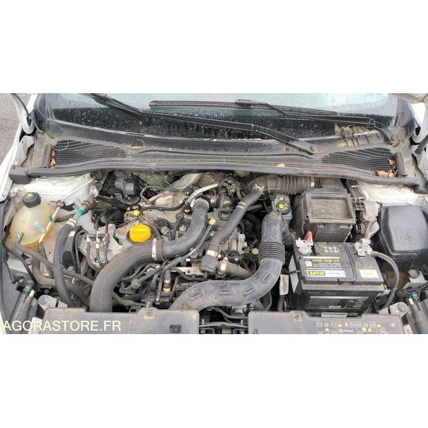 2018 Renault Clio-48123135