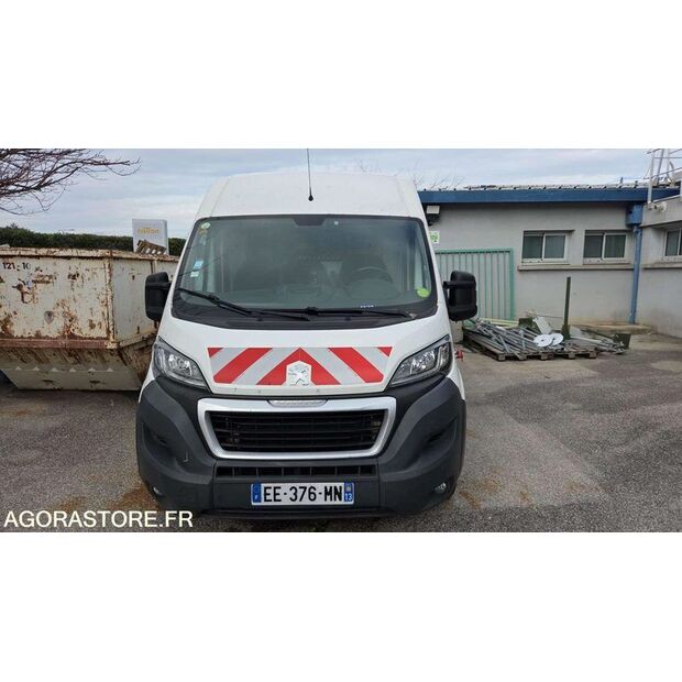 2016 Peugeot BOXER-48123237