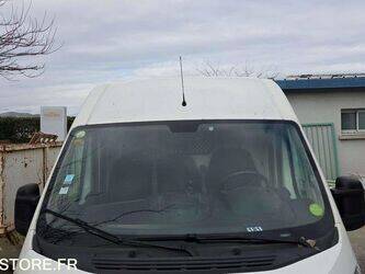 2016-peugeot-boxer-1467306-48123238
