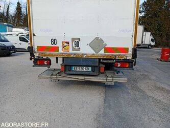 2016-iveco-120e22-1467307-48123263
