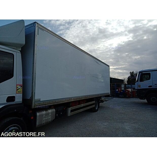 2016 Iveco 120E22-48123281