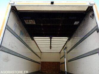2016-iveco-120e22-1467307-48123285
