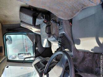 2002-renault-premium-1467309-48123380