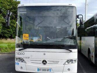 2011-mercedes-benz-intouro-1467312-48123436