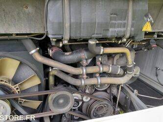 2011-mercedes-benz-intouro-1467312-48123446