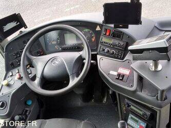 2011-mercedes-benz-intouro-1467312-48123461