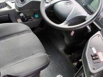 2011-mercedes-benz-intouro-1467312-48123462