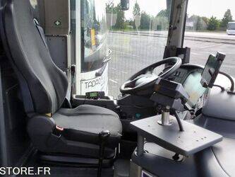2011-mercedes-benz-intouro-1467312-48123464