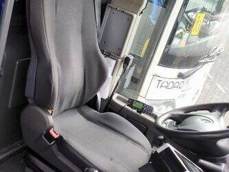 2011-mercedes-benz-intouro-1467312-48123466