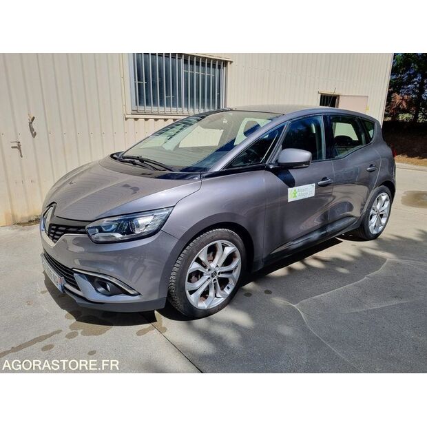 2018 رينو Megane-48123520