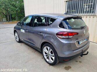 2018-renault-megane-1467314-48123523