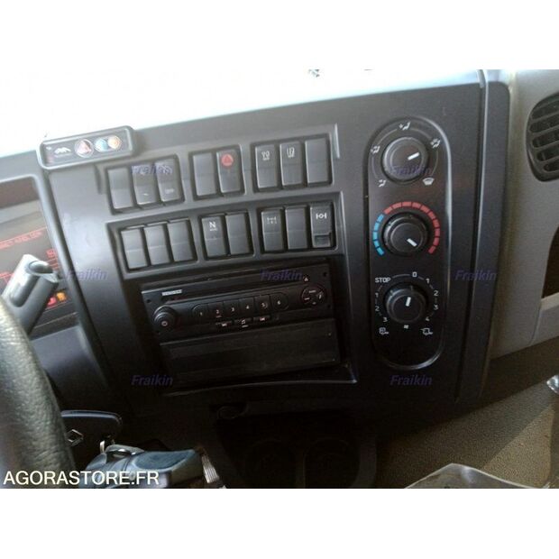 2016 Renault D WIDE-48123559