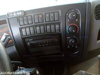 2016-renault-d-wide-1467315-48123559
