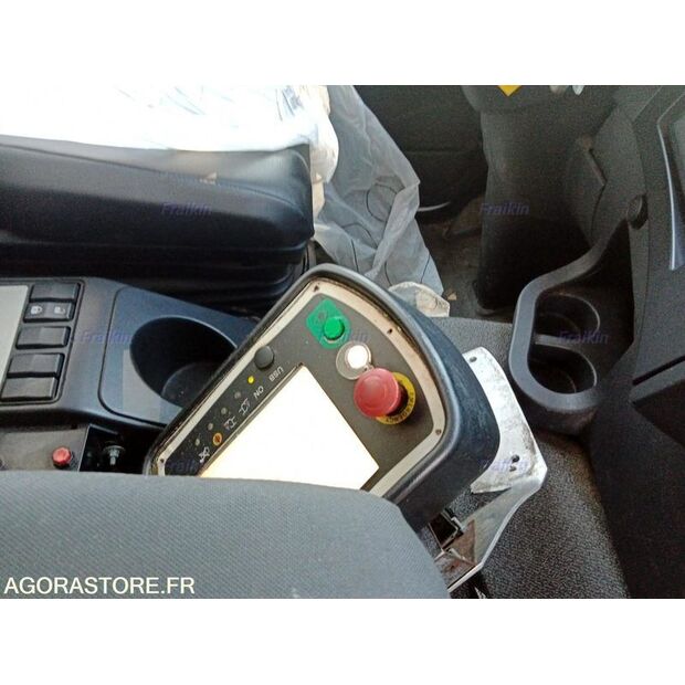 2016 Renault D WIDE-48123562