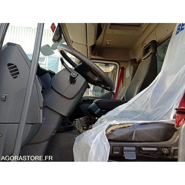 2016 Renault D WIDE-48123565