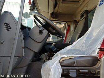 2016-renault-d-wide-1467315-48123565