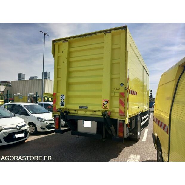 2002 Renault PREMIUM-48123581