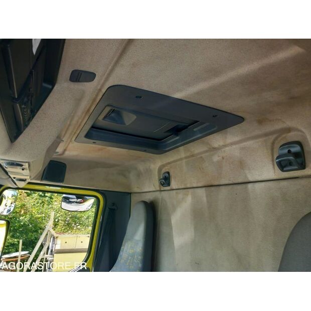 2002 Renault PREMIUM-48123583
