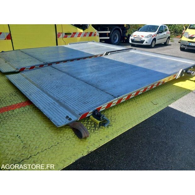 2002 Renault PREMIUM-48123588