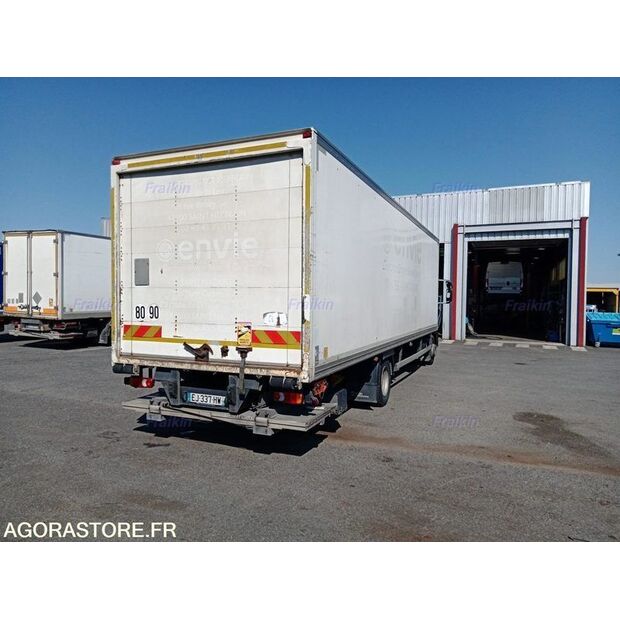 2017 Iveco 120E21-48123611