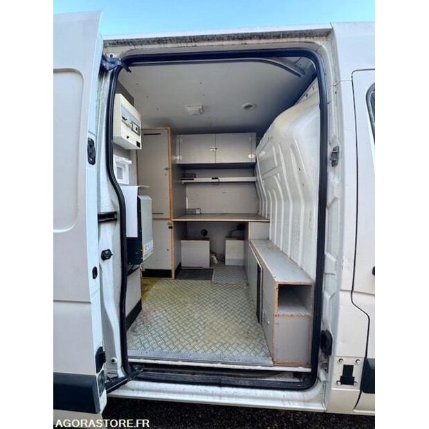 2014 Renault Master-48123643