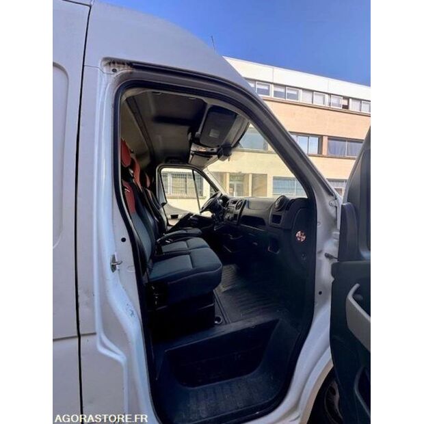 2014 Renault Master-48123648