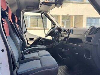 2014-renault-master-1467319-48123649