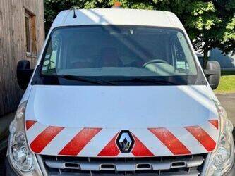 2014-renault-master-1467319-48123652