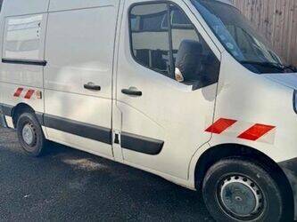 2014-renault-master-1467319-48123658