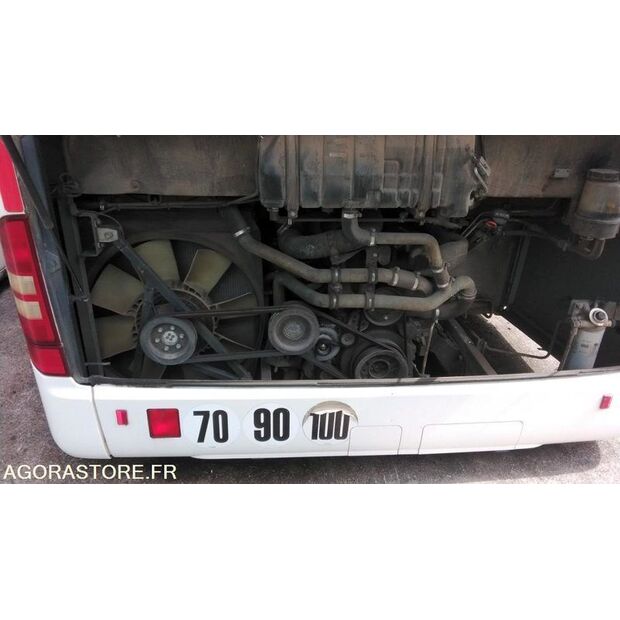 Mercedes-Benz INTOURO-48124033