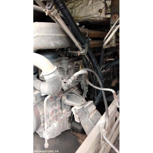 Mercedes-Benz INTOURO-48124035