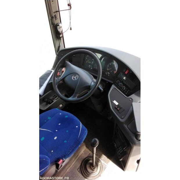 Mercedes-Benz INTOURO-48124040