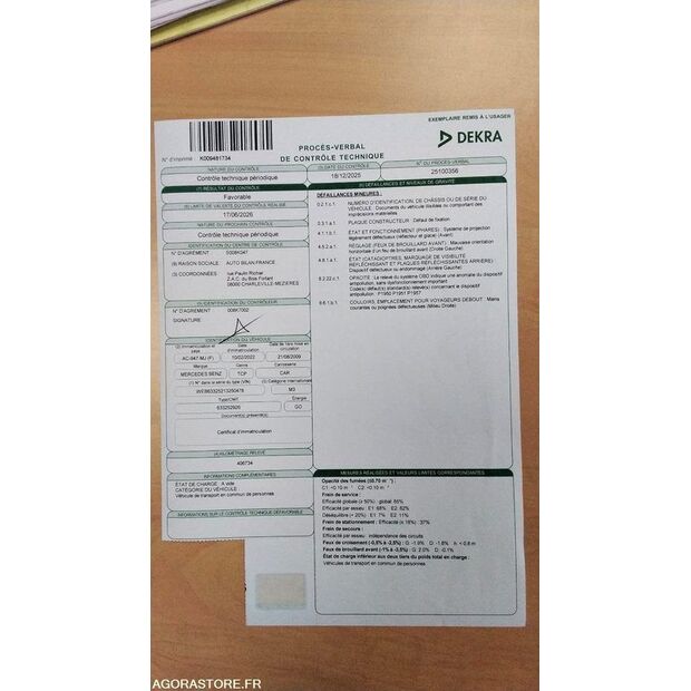 Mercedes-Benz INTOURO-48124043