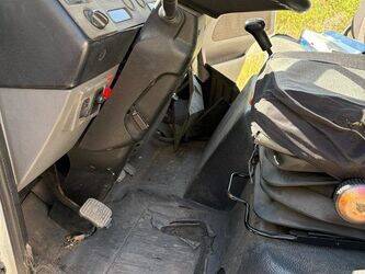 2008-nissan-atleon-1467334-48124074