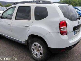 2014-dacia-duster-1467336-48124111