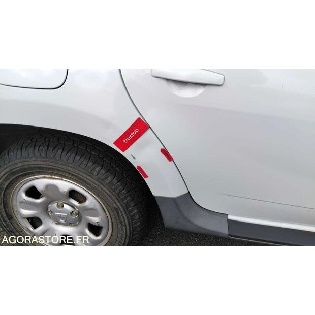 2014 داسيا DUSTER-48124123