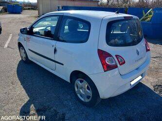 2014-renault-twingo-1467337-48124178