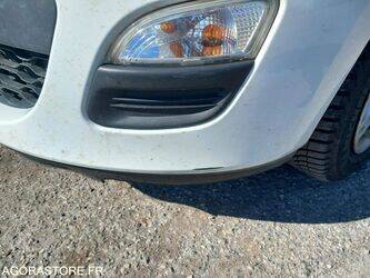 2014-renault-twingo-1467337-48124179